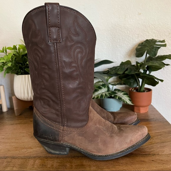 Laredo 5763 Woman’s Brown Boots Size 8 M